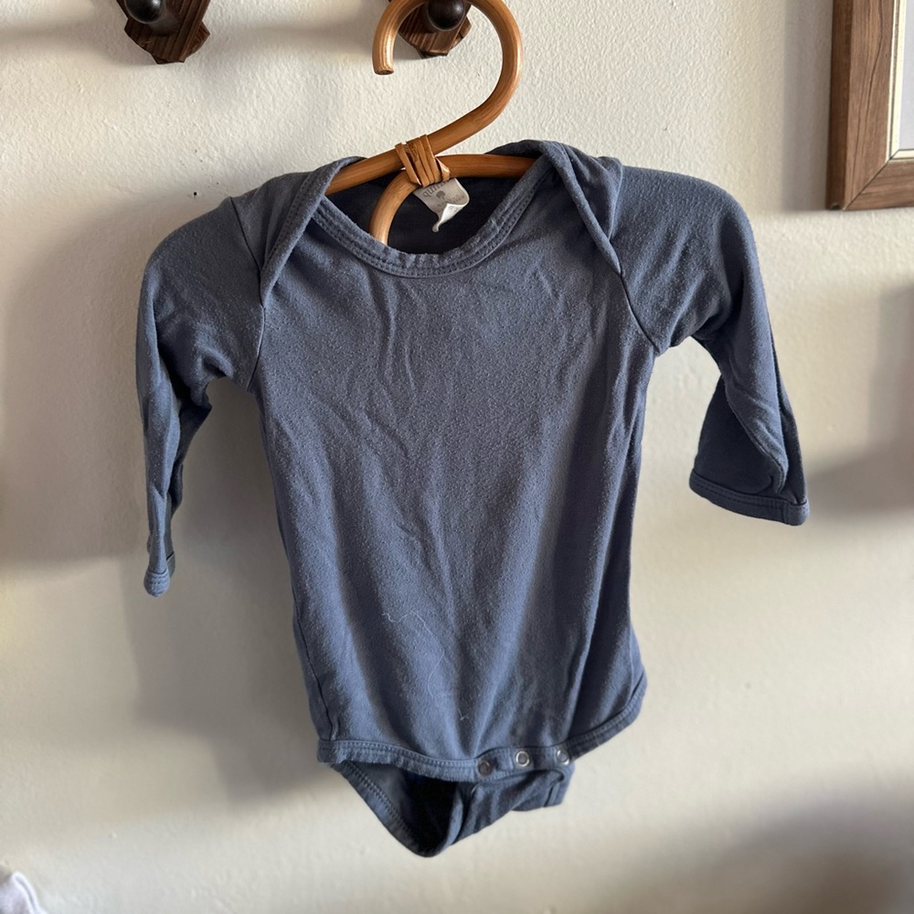 Kate Quinn bamboo onesie, size 3-6 months